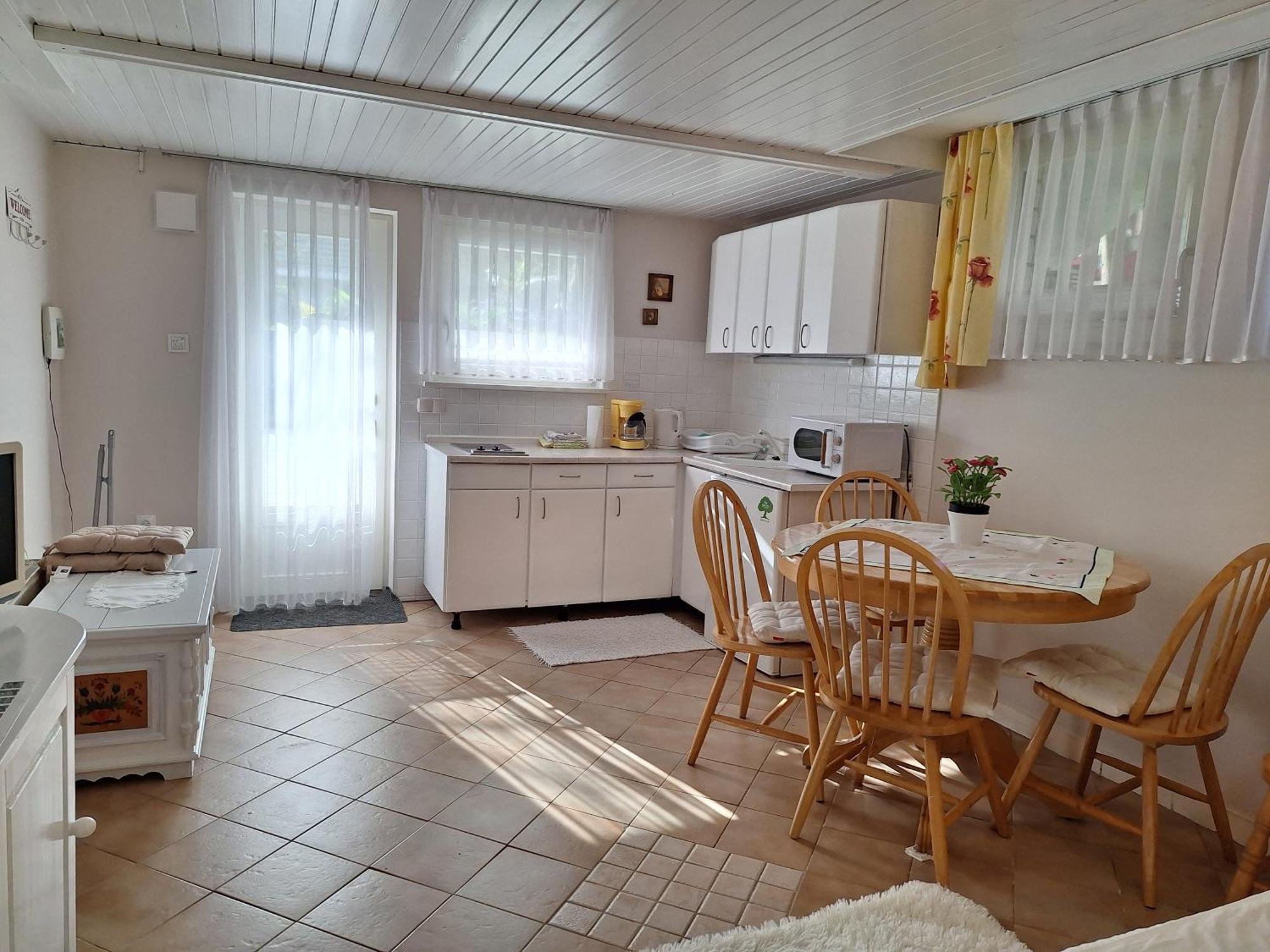 Apartmaji Marinka Hodnik بوينج المظهر الخارجي الصورة